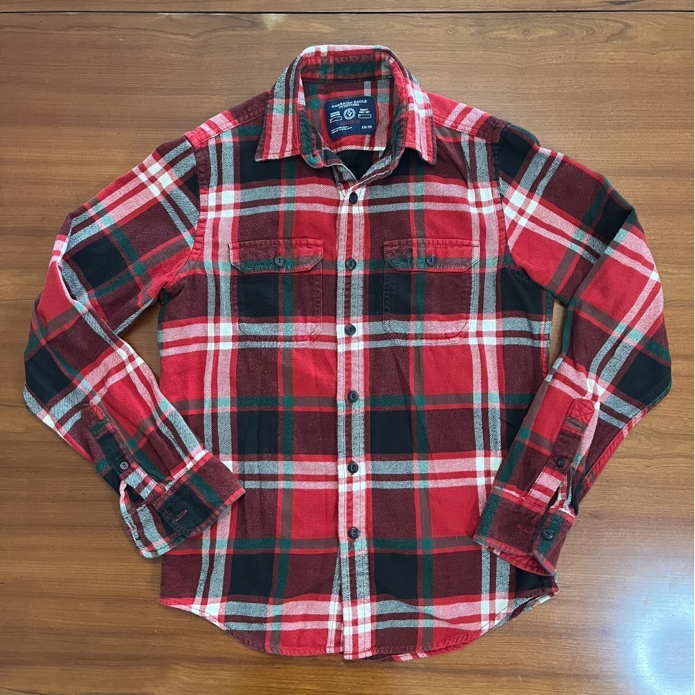 ๐ฒ American Eagle Red Plaid Flannel Shirt Menโs XS Athletic Fit Cotton - Picture 5 of 11